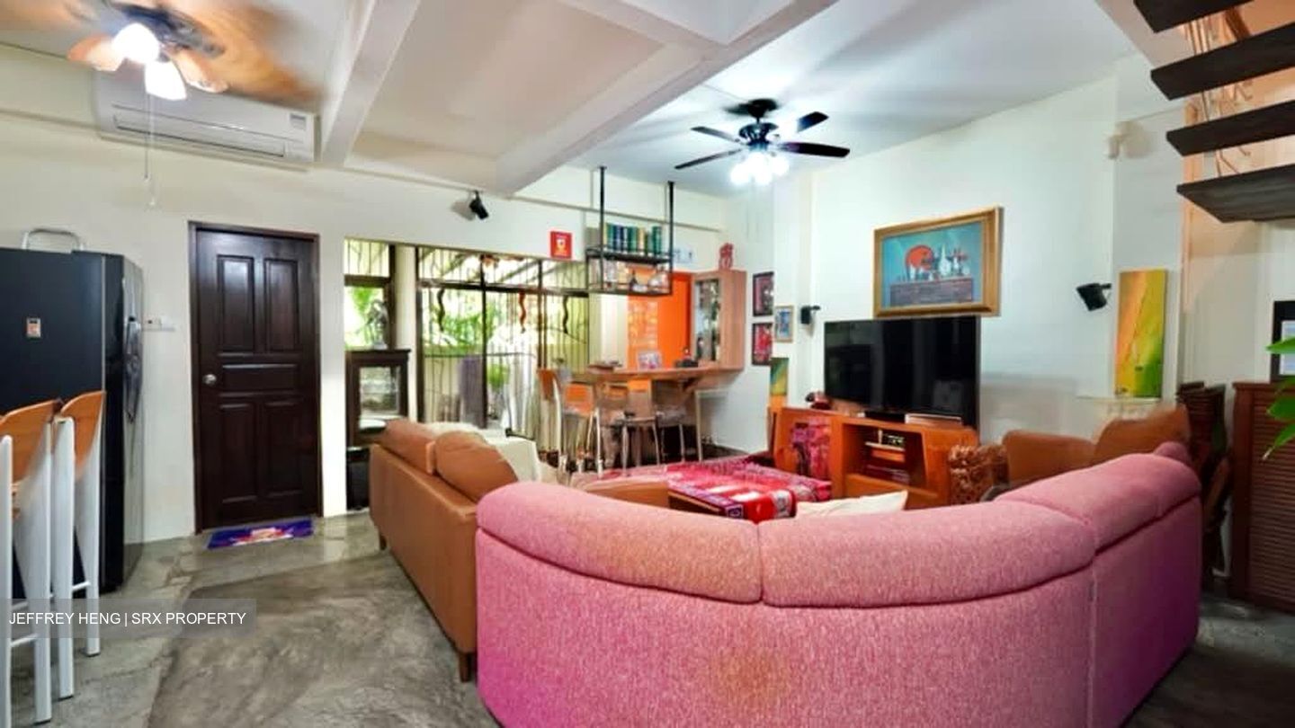 Sennett Terrace (D16), Terrace #541868931